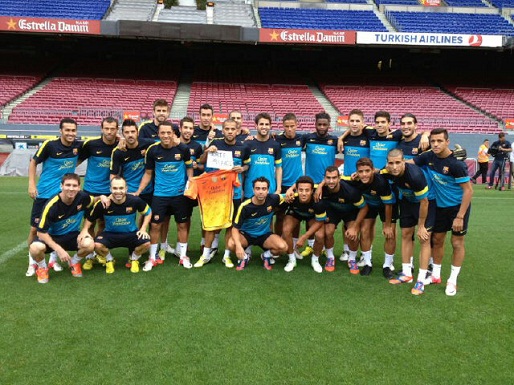 A Barcelona focistáinak fotója Rakaczki Bencének